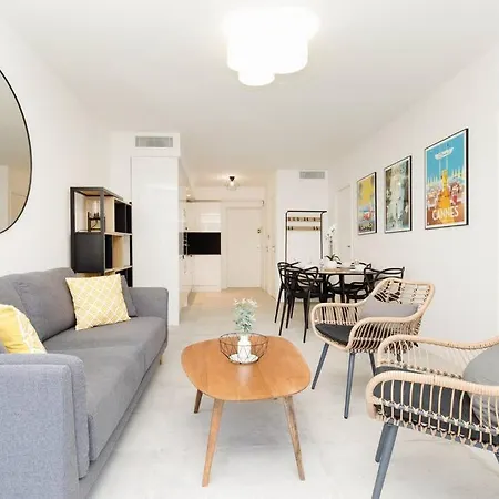 Superb 2 Beds 2 Baths Next To Martinez * Cannes